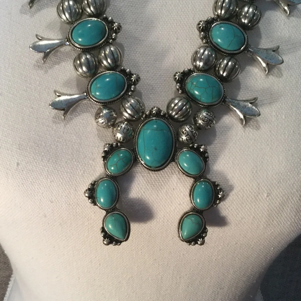 Faux Navajo Squash Blossom Necklace Set - Picture 2 of 4